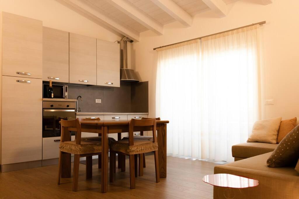 Holiday Apartments Giulia - Gold Пиетрамурата Екстериор снимка